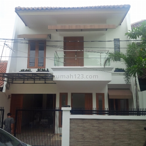 Rumah Minimalis, Tebet, Jakarta Selatan