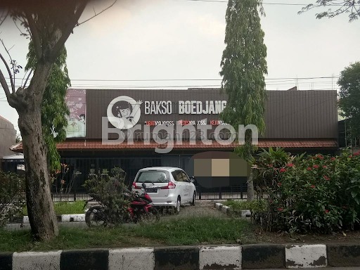 Resto Siap huni + full furniture, terawat, dapat digunakan untuk usaha kuliner, terletak di pusat kota Sidoarjo, Sidoarjo, Sidoarjo