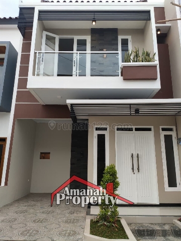 Rumah Modern Bonus Kitchenset Cipedak Jagakarsa Jakarta Selatan, Jagakarsa, Jakarta Selatan