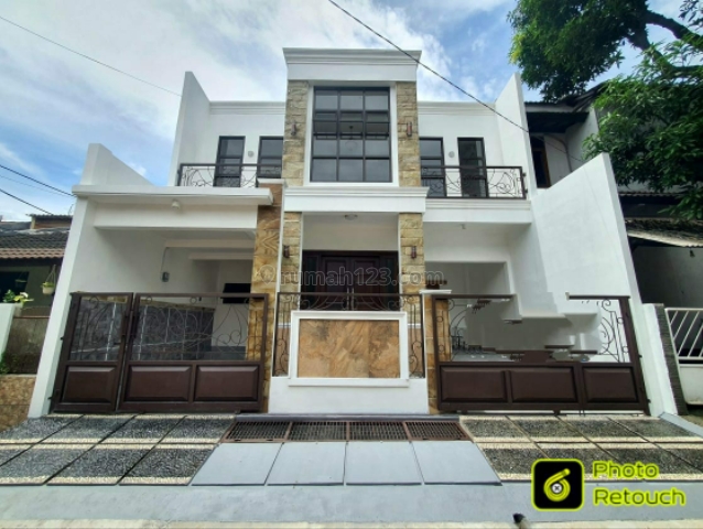 Rumah Brand New di kawasan elit Cinere, Cinere, Jakarta Selatan