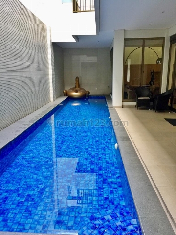 HOUSE AT PONDOK INDAH 3BR NICE GOOD LOCATION AND CHEAPER PRICE, Kebayoran Baru, Jakarta Selatan