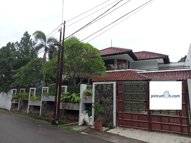 RUMAH DI CILANDAK (HUB :KURNIAWAN 081280069222), Cilandak, Jakarta Selatan