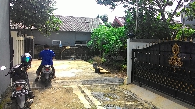 Tanah kavling luas 200 m2 di Jagakarsa lingkungan perumahan jalan lebar SHM, Jagakarsa, Jakarta Selatan