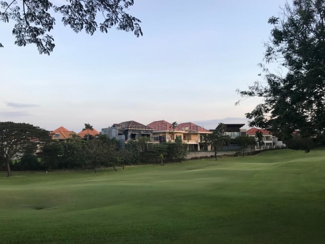 Kavling Langka di Graha FamilI Golf View !, Graha, Surabaya