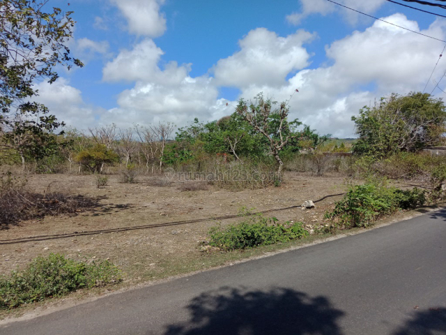 Tanah / Land with strategic location and developing environment at Balangan, Bali, Balangan, Badung