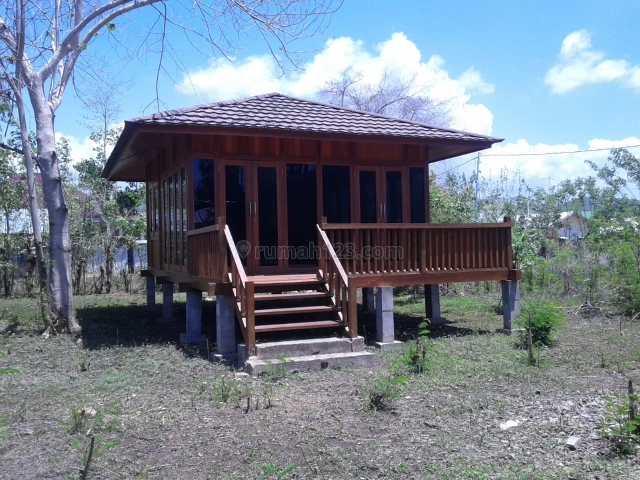 Tanah super istimewa berada di lokasi yang dekat dengan bandara. Beli tanah bonus 4 unit rumah joglo. Harga murah., Labuan Bajo, Manggarai Barat