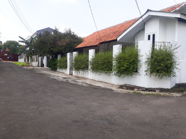Tanah bonus rumah di Komplek Bea Cukai Pasar Minggu., Jati Padang, Jakarta Selatan