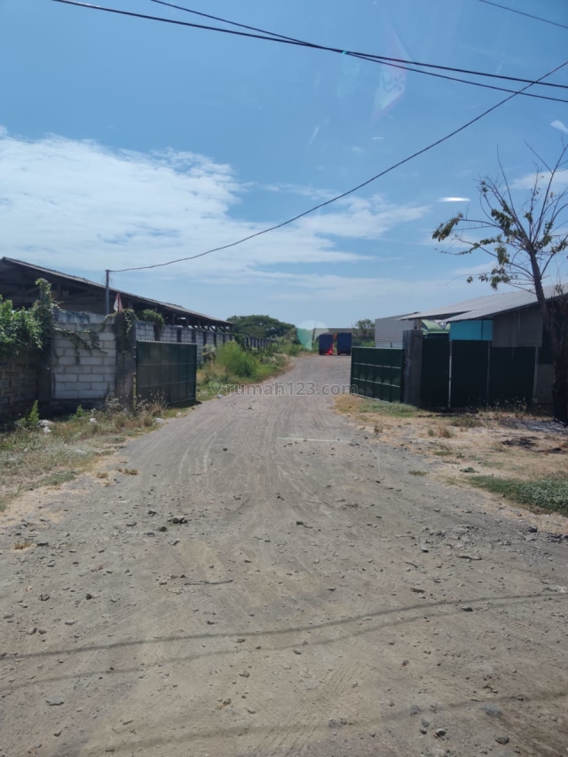 Lahan Lingkar Timur, Waru, Sidoarjo