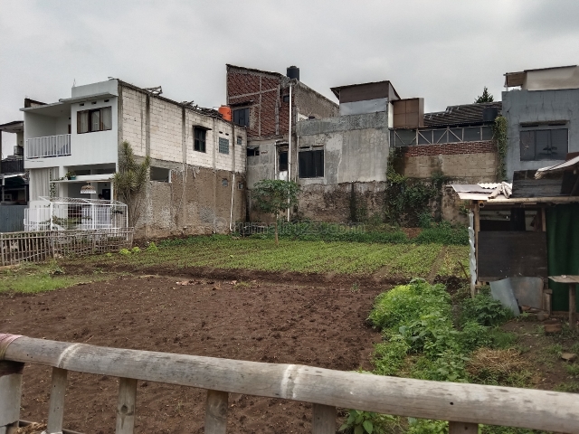Tanah kotak, satu hamparan lt400m2, Sariwangi, Bandung