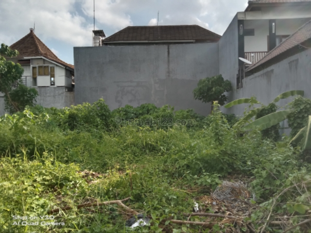 Tanah:600m2(6 are) super murah siap Bangun Di jln semat pantai Berawa Canggu Badung Bali, Canggu, Badung