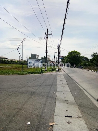 Tanah 0 jalan raya Kepulungan Sedati Sidoarjo cocok untuk usaha Pujasera, Perkantoran, Pertokoan, Indomaret, Alfamaret dll, Sedati, Sidoarjo