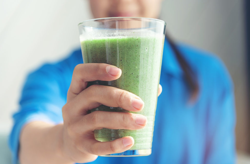 Diet Sirtfood berhasil membuat berat badan penyanyi Adele turun 22 kilogram - Rumah123.com