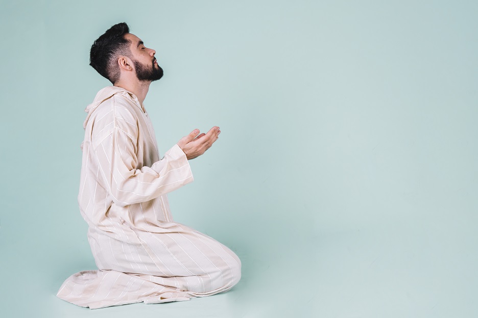 shalat tarawih di rumah