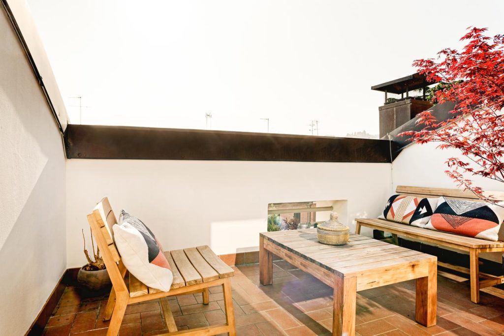 teras rumah minimalis