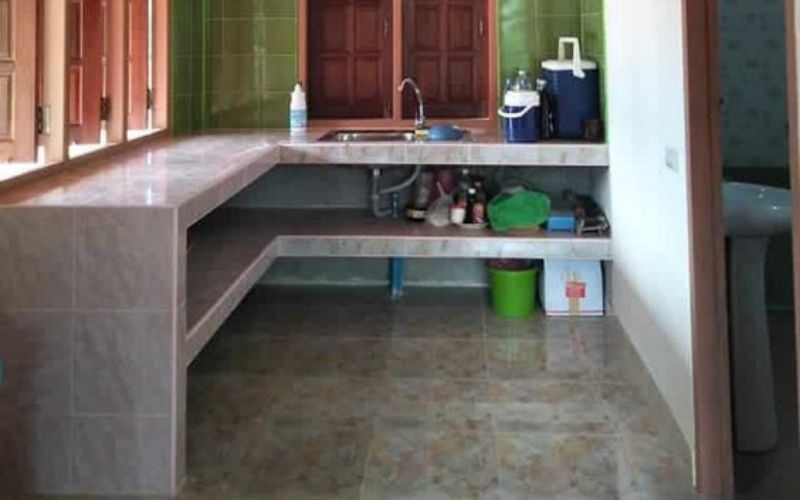 10 Desain Meja Dapur Cor Bentuk L Ruangan Jadi Lebih Luas Dan Rapi Rumah123 Com<script async src=