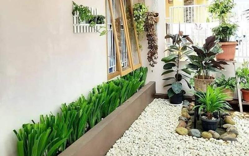 img-responsive taman rumah