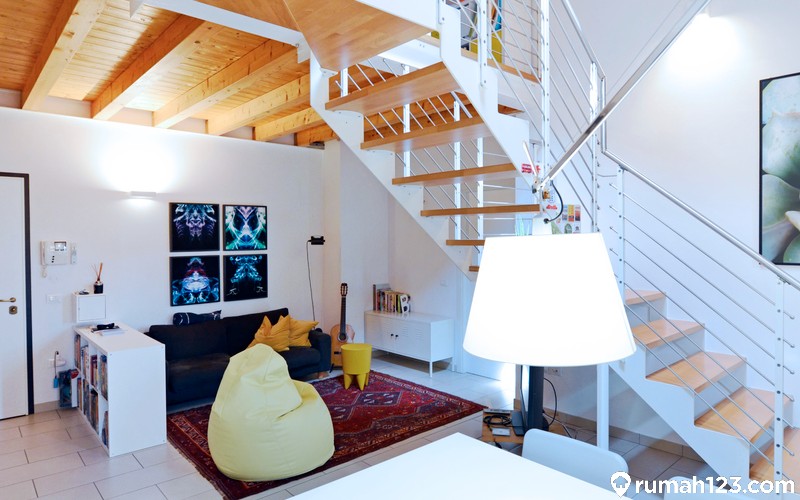rumah mezzanine