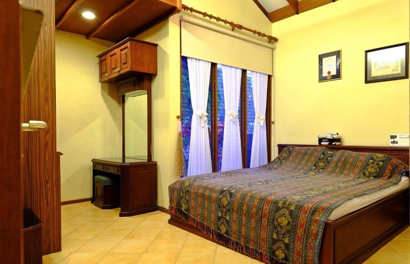 Rumah crazy rich bandung kamar tidur
